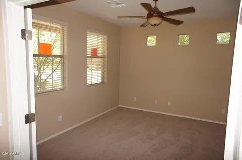 1638 E Indigo St, Gilbert, AZ 85298 photo 2