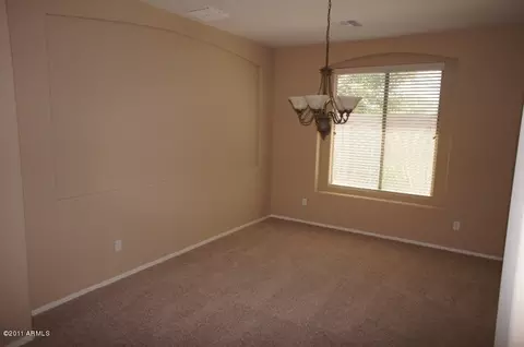 1638 E Indigo St, Gilbert, AZ 85298 photo 3