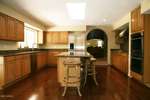 21 E Cactus Wren Dr, Phoenix, AZ 85020 photo 13