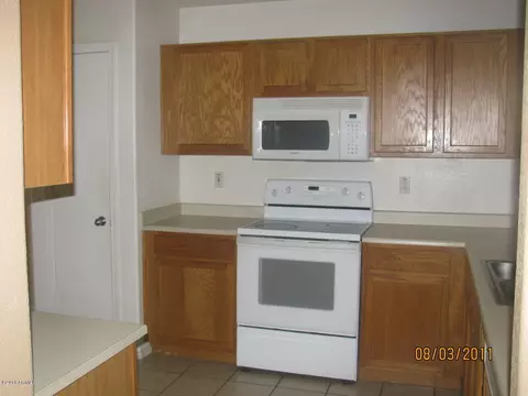 3913 E Wyatt Way, Gilbert, AZ 85297 photo 4