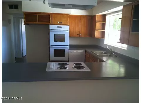 4137 E Almeria Rd, Phoenix, AZ 85008 photo 3