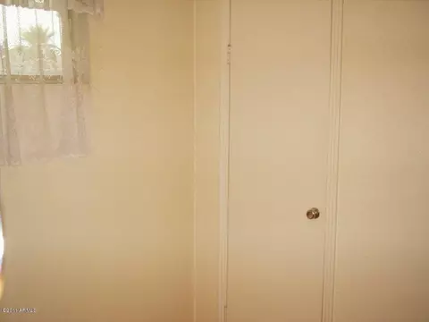 3213 E Greenway Ln, Phoenix, AZ 85032 photo 5