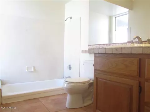 330 Eugie Ave, Phoenix, AZ 85022 photo 12