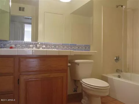 330 Eugie Ave, Phoenix, AZ 85022 photo 11