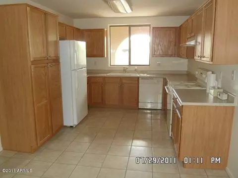 3734 W Carson Rd, Phoenix, AZ 85041 photo 4