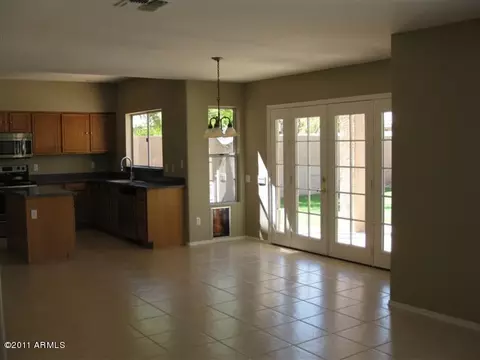 4426 E Graythorn St, Phoenix, AZ 85044 photo 5
