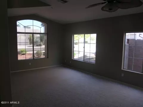 4426 E Graythorn St, Phoenix, AZ 85044 photo 9