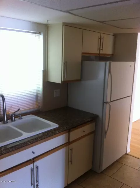 16033 N 25th Dr, Phoenix, AZ 85023 photo 3