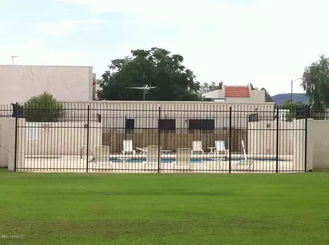 16033 N 25th Dr, Phoenix, AZ 85023 photo 14