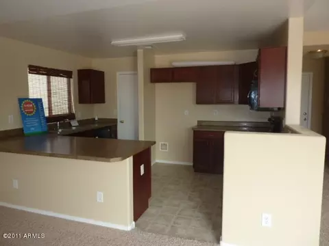 6805 E Summerset Rd, Florence, AZ 85132 photo 3