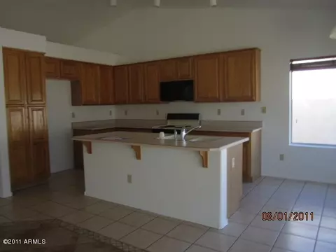 6462 E Rochelle St, Mesa, AZ 85215 photo 3