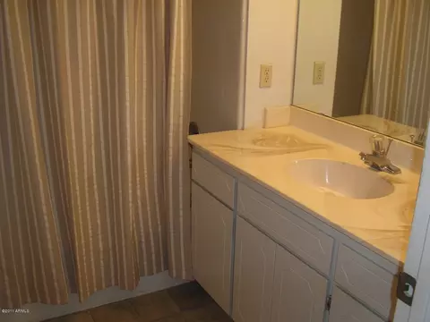 5339 E Lindstrom Ln, Mesa, AZ 85215 photo 2