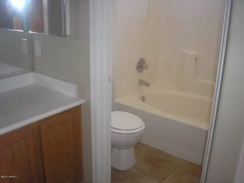 2302 E Springfield Pl, Chandler, AZ 85286 photo 5