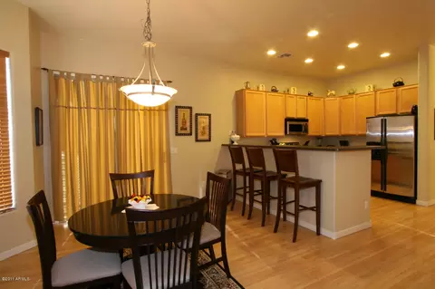 2004 E Valencia Dr, Phoenix, AZ 85042 photo 10