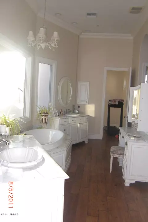 4101 E Mission Ln, Phoenix, AZ 85028 photo 10