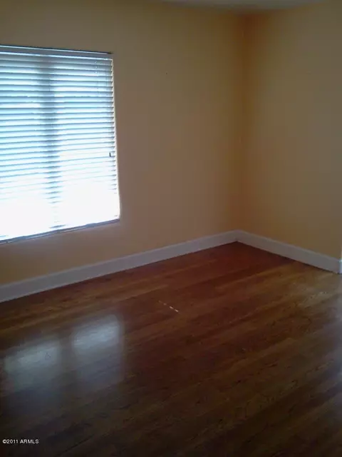 1502 E Cheery Lynn Rd, Phoenix, AZ 85014 photo 8