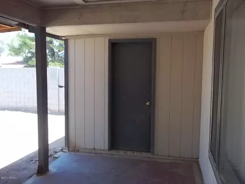 4502 E Saint Anne Ave, Phoenix, AZ 85042 photo 7