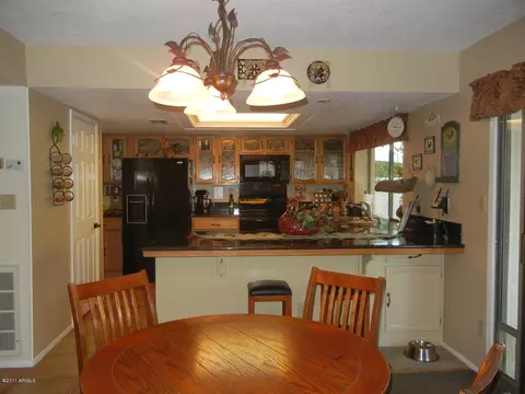 2453 S Playa --, Mesa, AZ 85202 photo 9