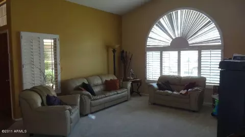4213 E Cathedral Rock Dr, Phoenix, AZ 85044 photo 4