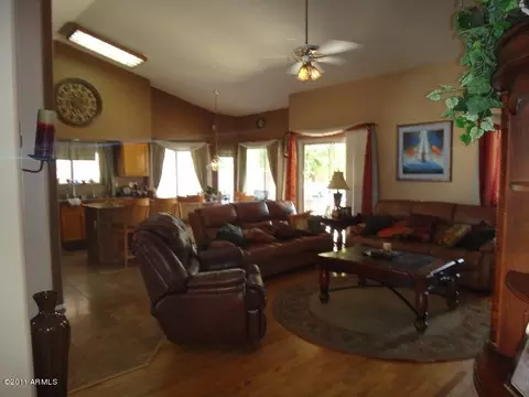 4213 E Cathedral Rock Dr, Phoenix, AZ 85044 photo 13