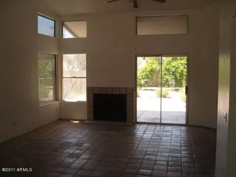 4321 Everett Dr, Phoenix, AZ 85032 photo 2