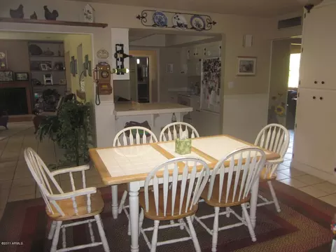 2525 E Geneva Dr, Tempe, AZ 85282 photo 9