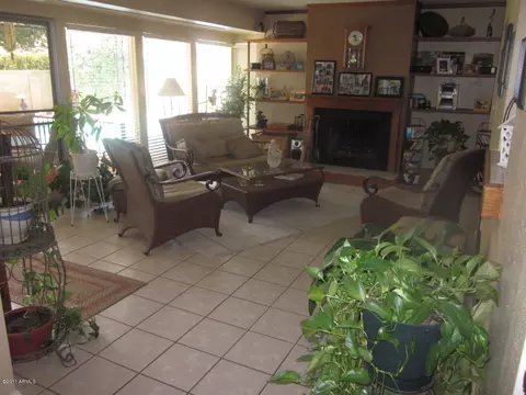 2525 E Geneva Dr, Tempe, AZ 85282 photo 2