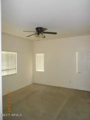 4756 E Laurel Ave, Gilbert, AZ 85234 photo 2