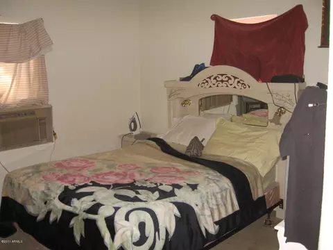 38 E Jones Ave, Phoenix, AZ 85040 photo 2
