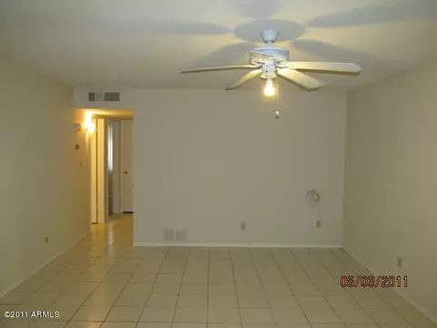 4111 E Camelback Rd #17, Phoenix, AZ 85018 photo 3
