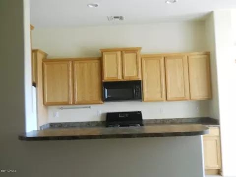 4164 S Snowcap Dr, Gilbert, AZ 85297 photo 9