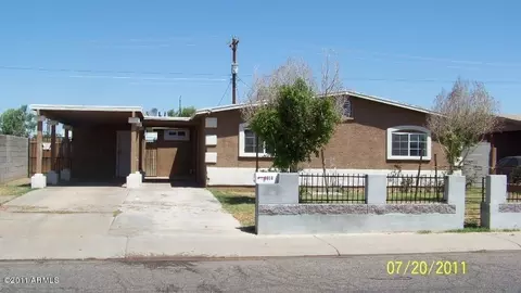 3608 N 79th Dr, Phoenix, AZ 85033 photo 1