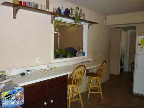 3213 N 64th Dr, Phoenix, AZ 85033 photo 7
