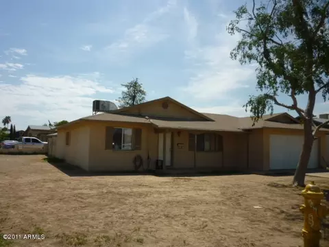 3213 N 64th Dr, Phoenix, AZ 85033 photo 2