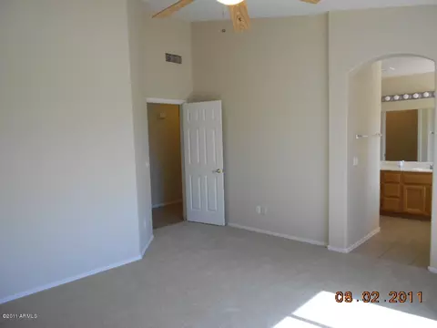 654 S Lanus Dr, Gilbert, AZ 85296 photo 12