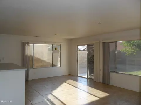 1814 E Darrel Rd, Phoenix, AZ 85042 photo 8
