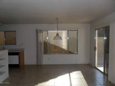 1814 E Darrel Rd, Phoenix, AZ 85042 photo 10