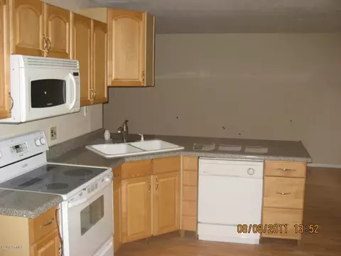 3748 E Charter Oak Rd, Phoenix, AZ 85032 photo 3