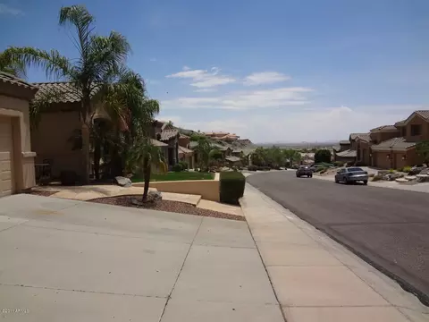 428 E Brookwood Ct, Phoenix, AZ 85048 photo 3