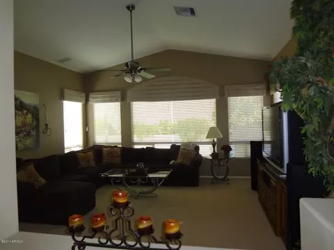 428 E Brookwood Ct, Phoenix, AZ 85048 photo 6