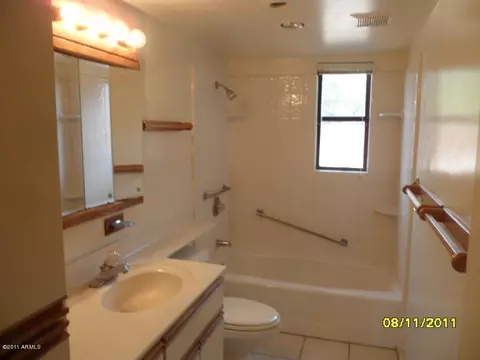 2236 E Devonshire Ave, Phoenix, AZ 85016 photo 10