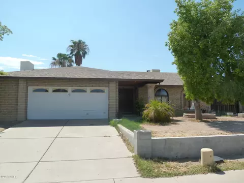16632 N 46th Ln, Glendale, AZ 85306 photo 2