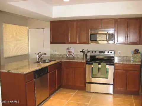 2408 E Hale St, Mesa, AZ 85213 photo 3