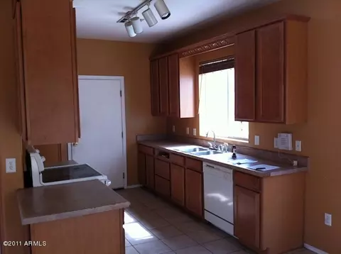 3917 W Irwin Ave, Phoenix, AZ 85041 photo 12