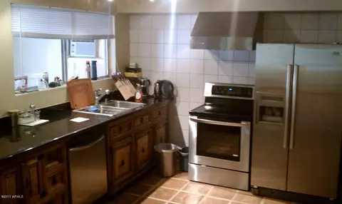 809 E Marconi Ave, Phoenix, AZ 85022 photo 2