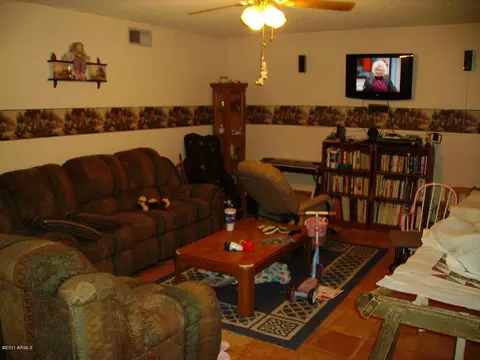 623 N Forest St, Mesa, AZ 85203 photo 3