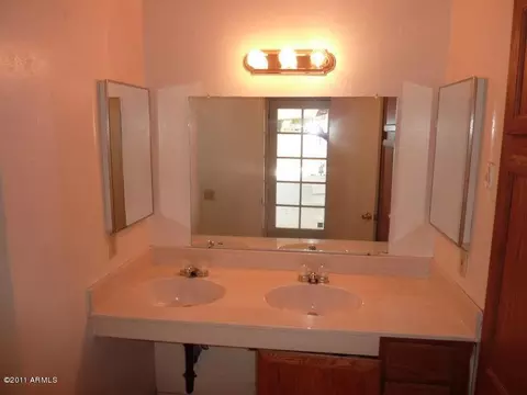 3048 E Avalon Dr, Phoenix, AZ 85016 photo 15