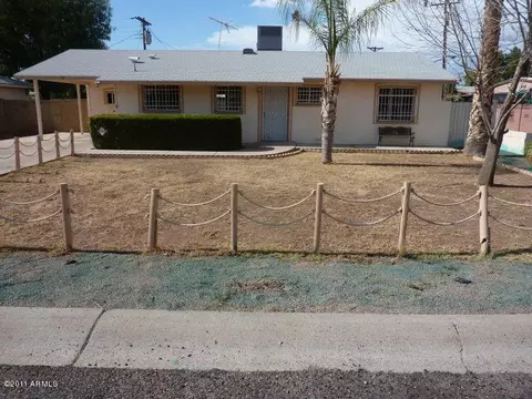 3048 E Avalon Dr, Phoenix, AZ 85016 photo 1