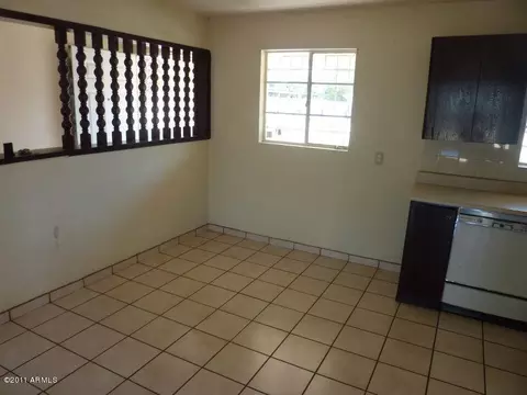 3048 E Avalon Dr, Phoenix, AZ 85016 photo 11