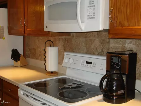 4786 E Kiva St, Phoenix, AZ 85044 photo 3
